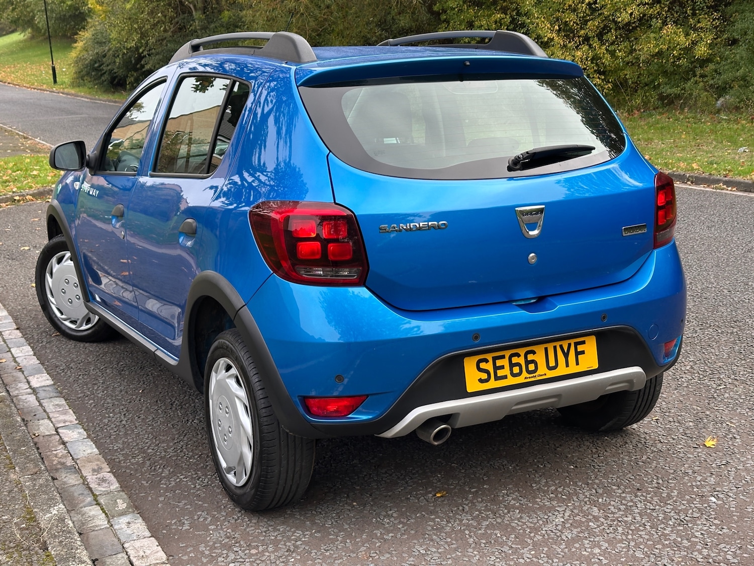 Used Dacia Sandero Stepway 2017 for sale - 76225431: Photo 4