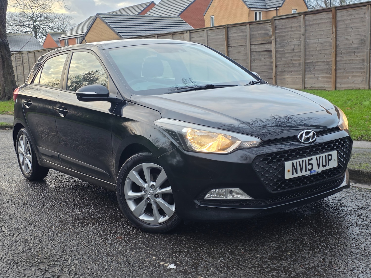 Used Hyundai i20 2015 for sale - 77158727: Photo 11