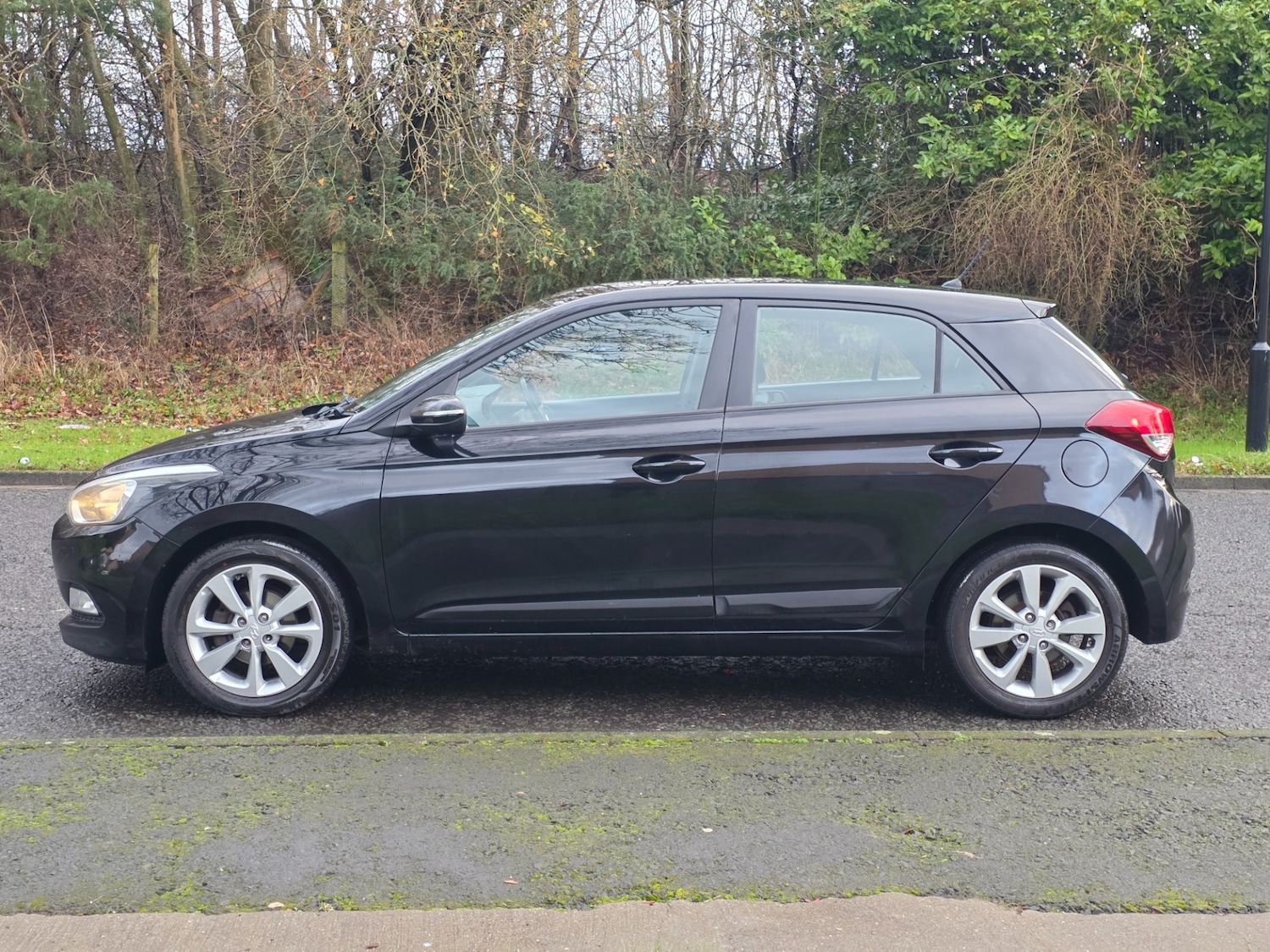 Used Hyundai i20 2015 for sale - 77158727: Photo 9