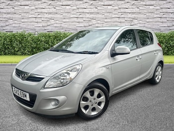 Hyundai - i20