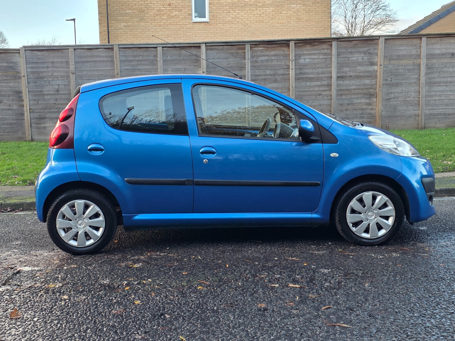 Used Peugeot 107 2013 for sale - 76898187: Photo 20