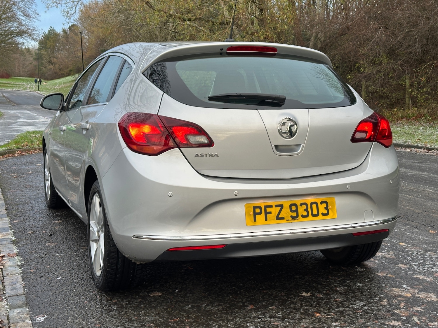 Used Vauxhall Astra 2013 for sale - 76660688: Photo 10