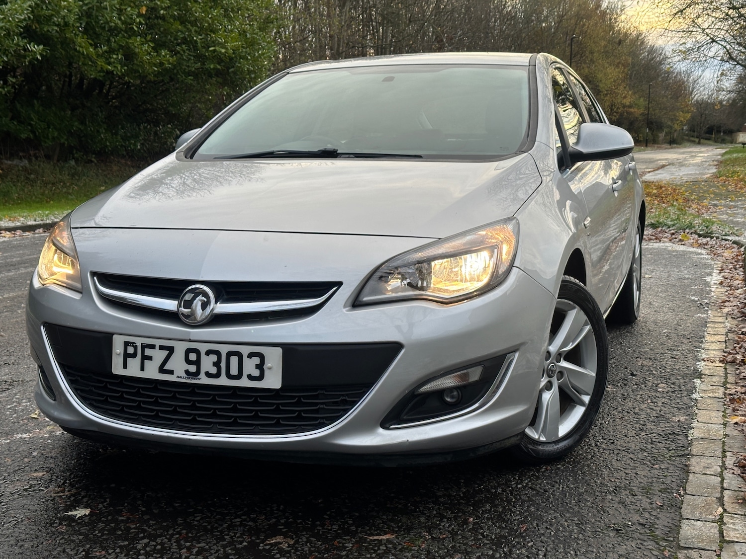 Used Vauxhall Astra 2013 for sale - 76660688: Photo 11