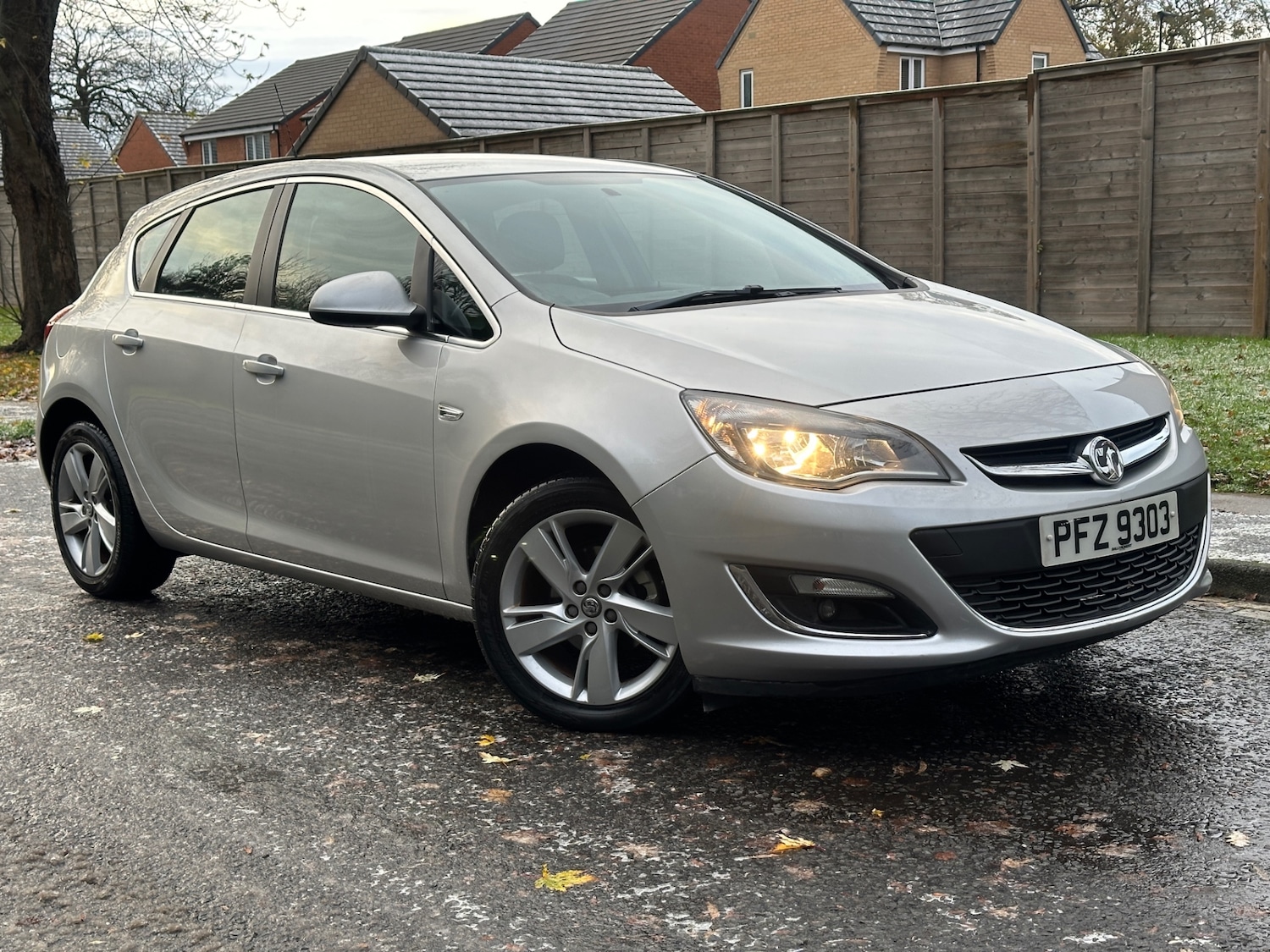 Used Vauxhall Astra 2013 for sale - 76660688: Photo 16