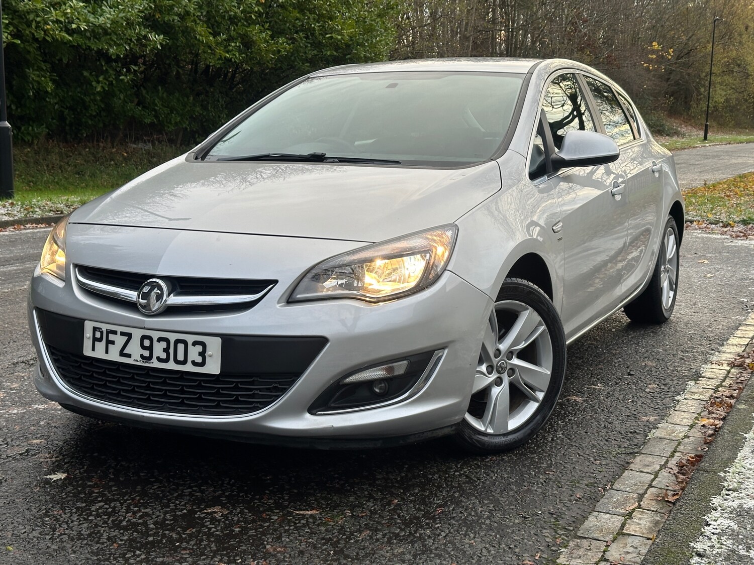 Used Vauxhall Astra 2013 for sale - 76660688: Photo 18
