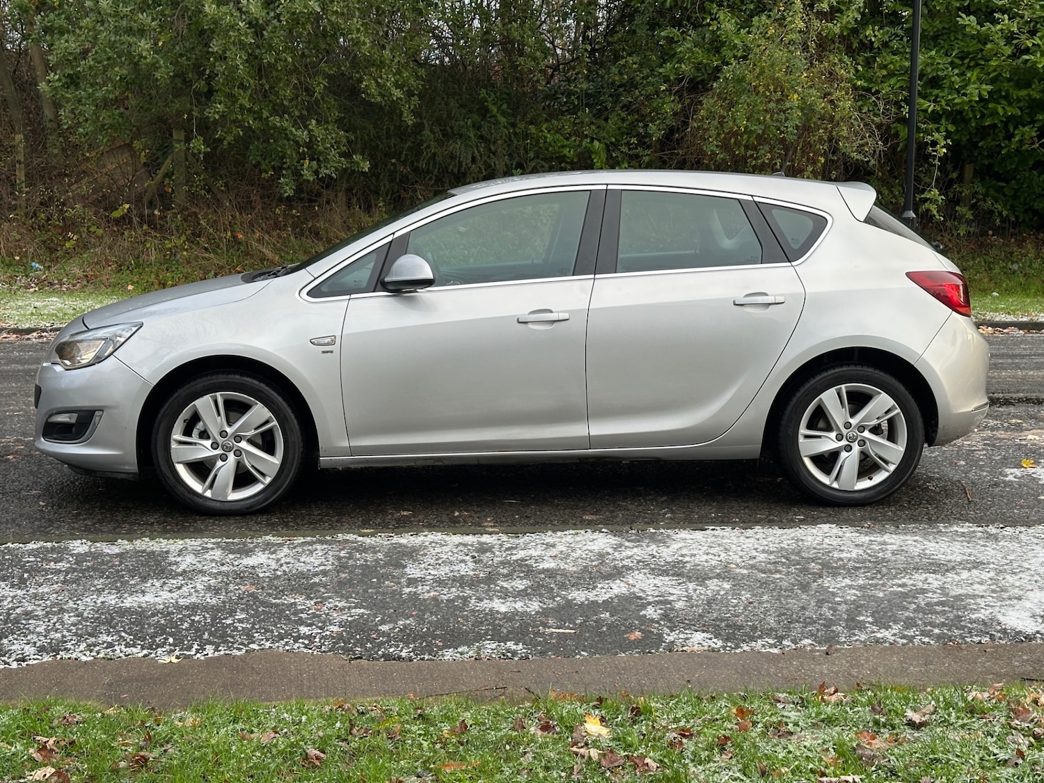 Used Vauxhall Astra 2013 for sale - 76660688: Photo 25
