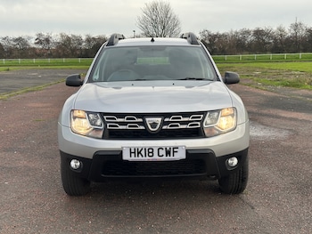 Used Dacia Duster 2018 for sale - 76563791: Photo