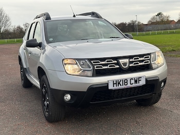 Used Dacia Duster 2018 for sale - 76563791: Photo