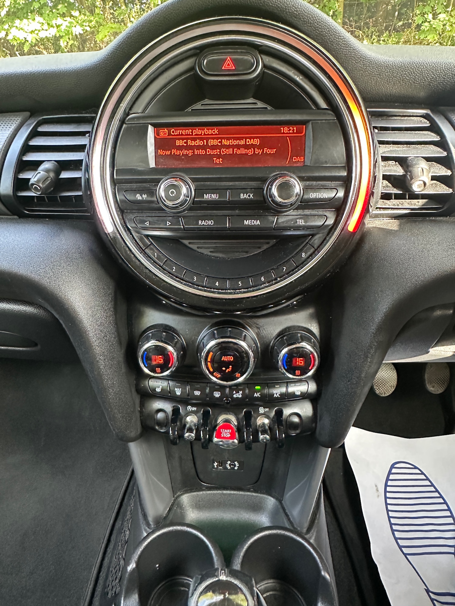 Vehicle 28