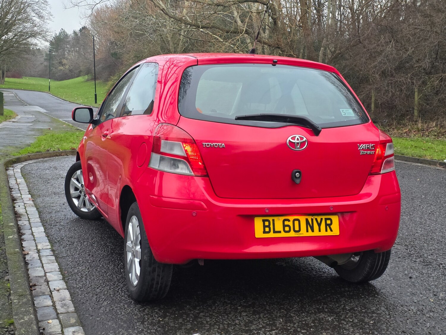 Used Toyota Yaris 2011 for sale - 77342493: Photo 19