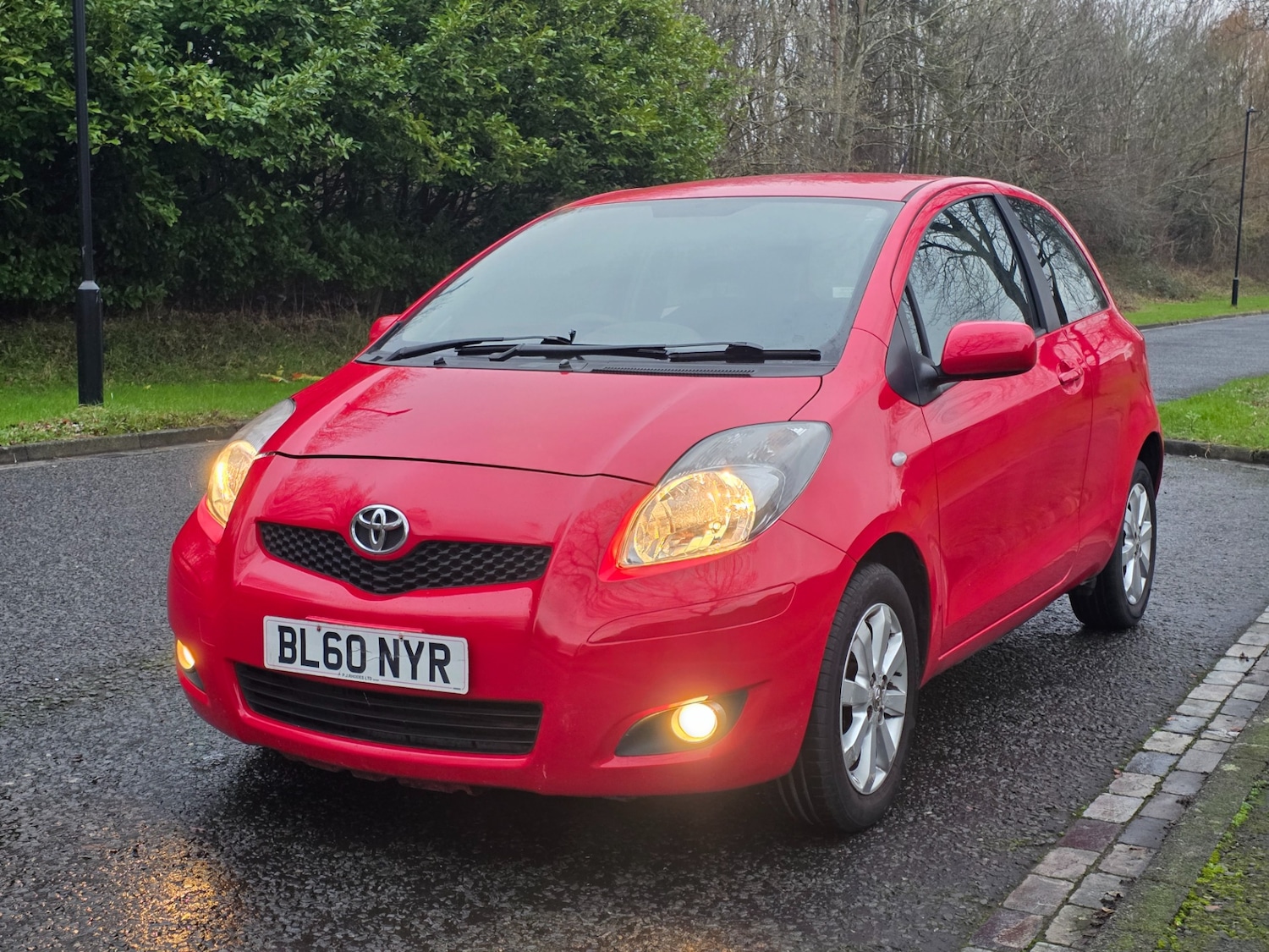 Used Toyota Yaris 2011 for sale - 77342493: Photo 5