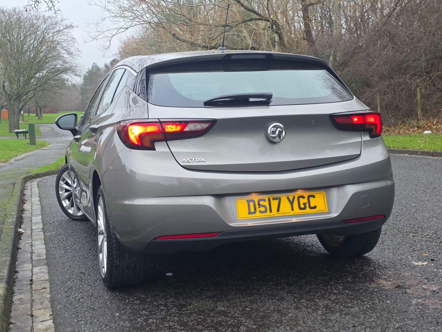 Used Vauxhall Astra 2017 for sale - 77043137: Photo 11