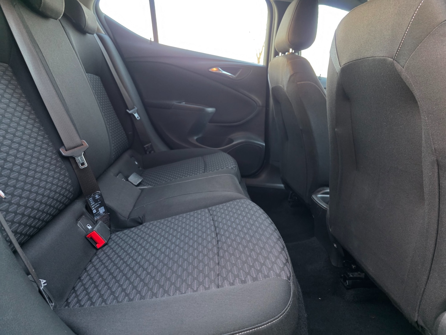 Used Vauxhall Astra 2017 for sale - 77043137: Photo 31