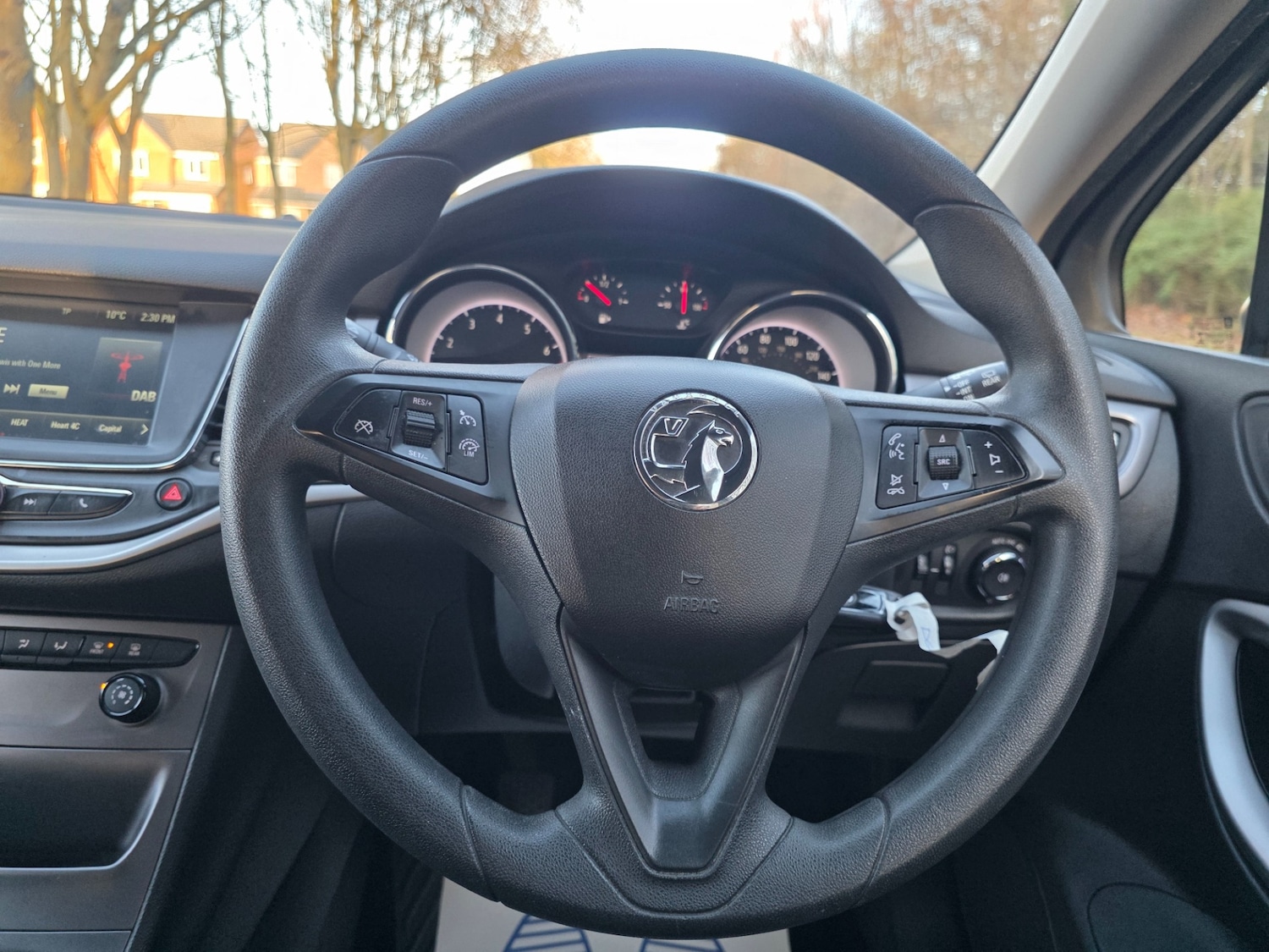 Used Vauxhall Astra 2017 for sale - 77043137: Photo 36