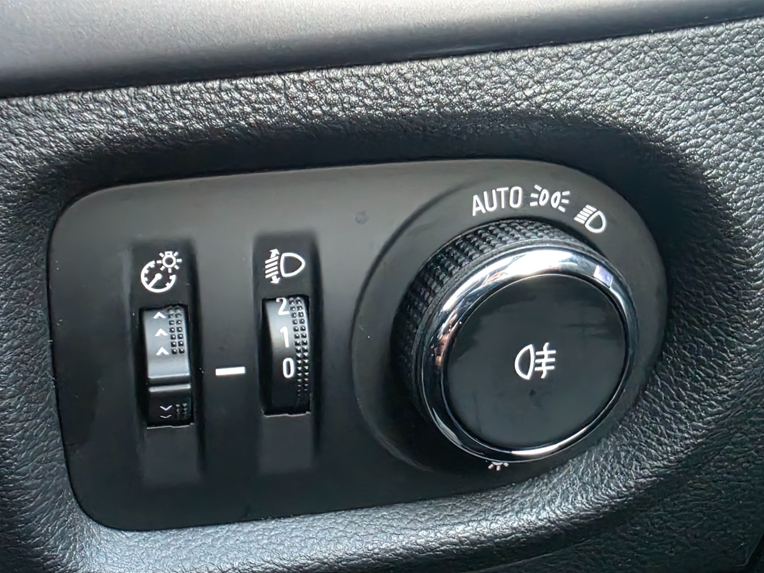 Used Vauxhall Astra 2017 for sale - 77043137: Photo 47