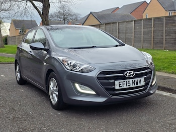 Used Hyundai i30 2015 for sale - 78102430: Photo