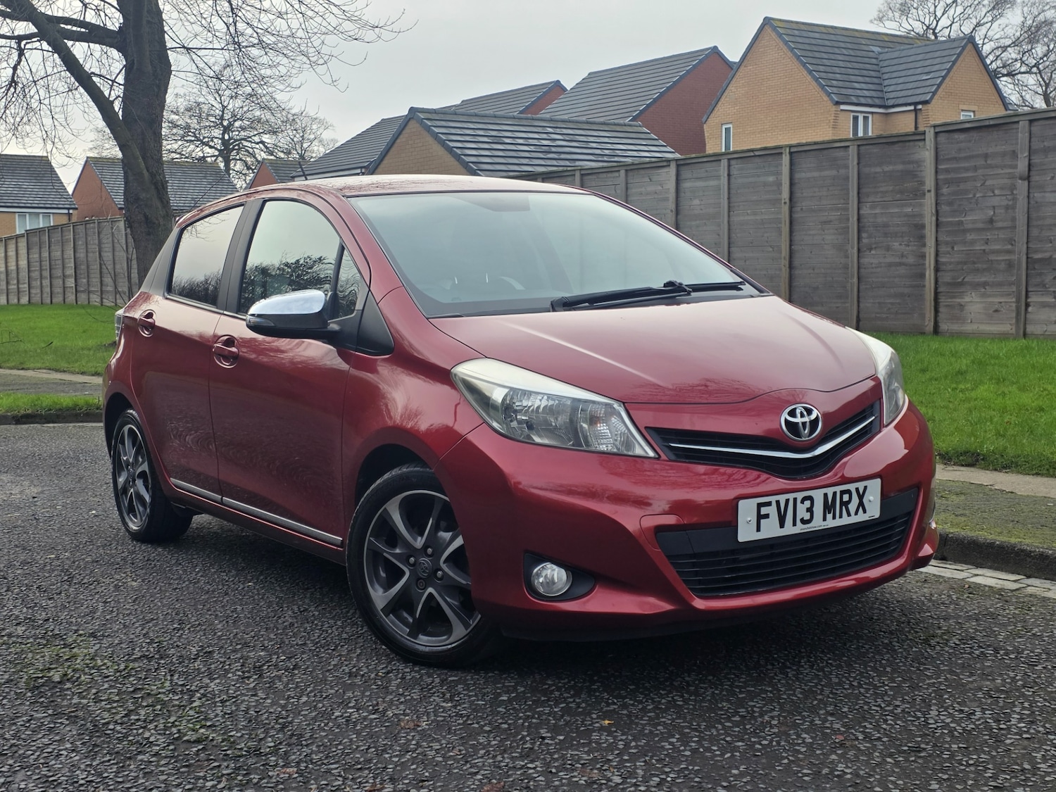 Used Toyota Yaris 2013 for sale - 77564352: Photo 10