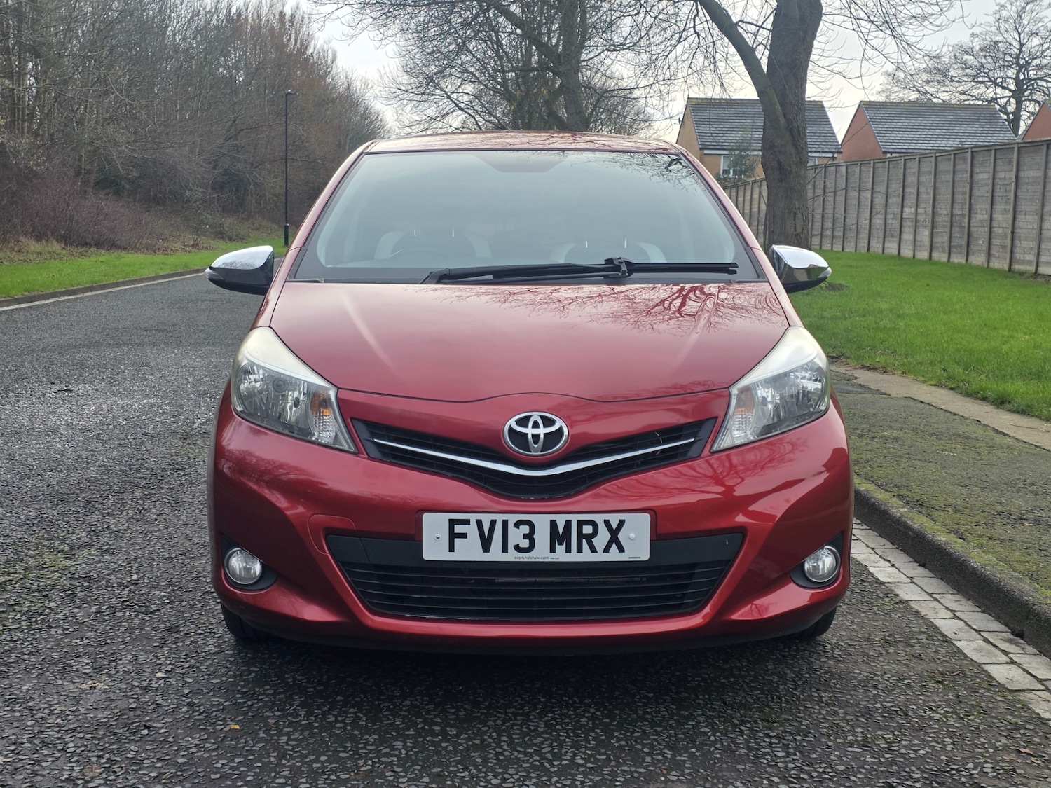 Used Toyota Yaris 2013 for sale - 77564352: Photo 40