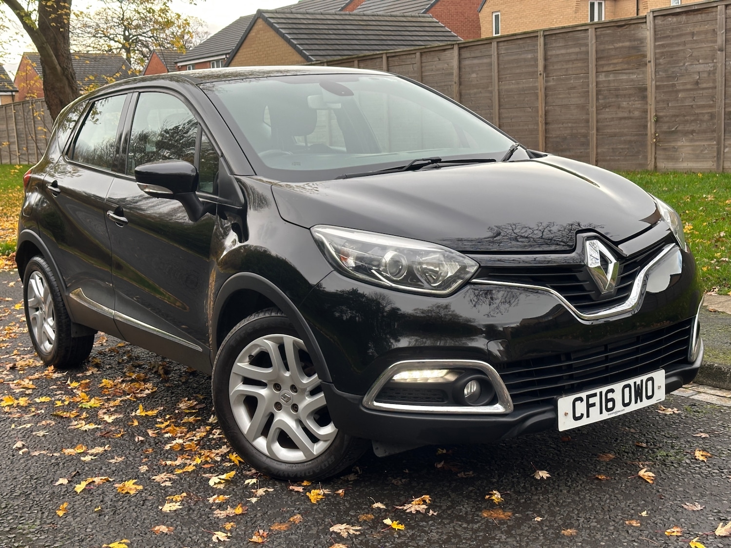 Used Renault Captur 2016 for sale - 76536995: Photo 12