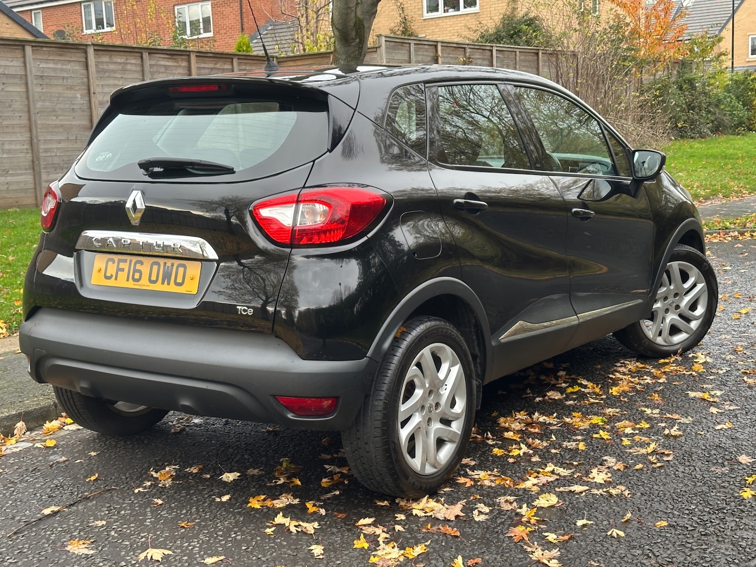 Used Renault Captur 2016 for sale - 76536995: Photo 28