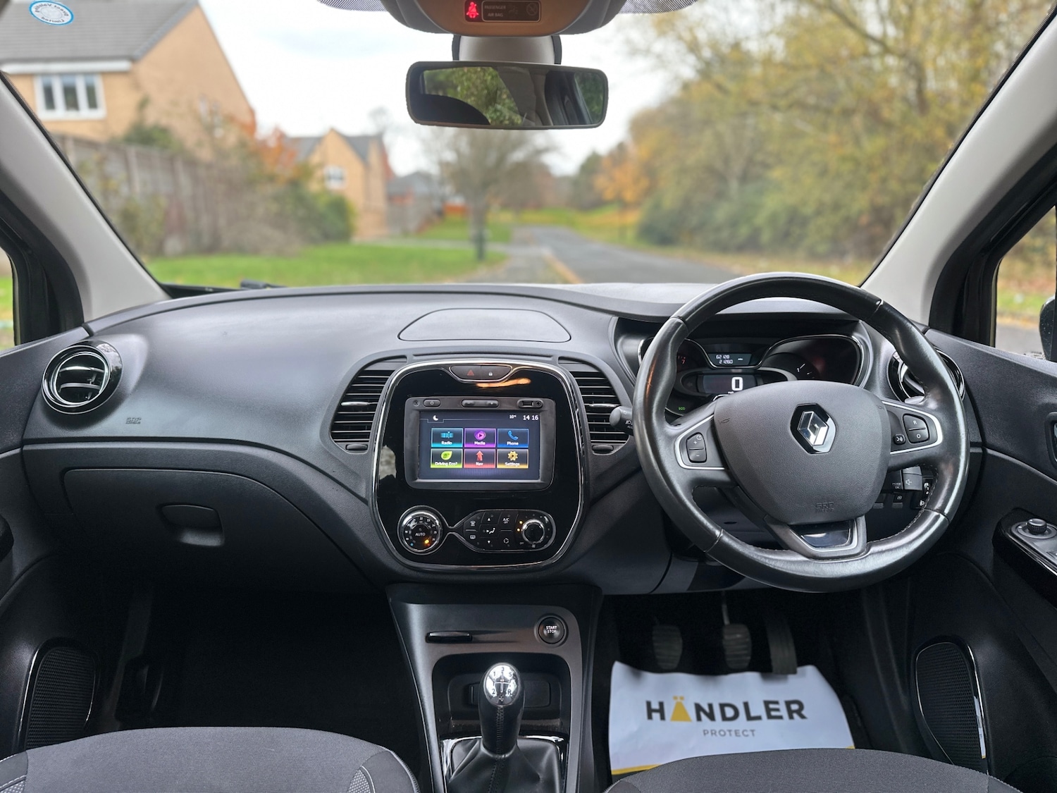 Used Renault Captur 2016 for sale - 76536995: Photo 7