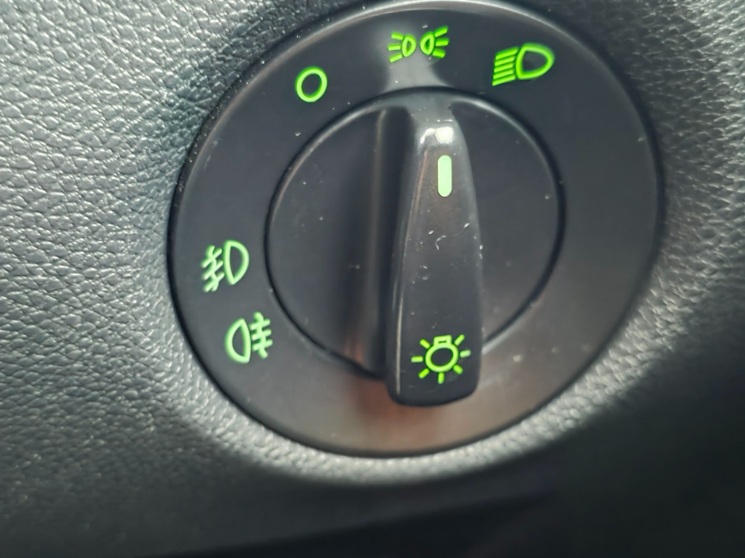 Used Skoda Fabia 2013 for sale - 77370876: Photo 36