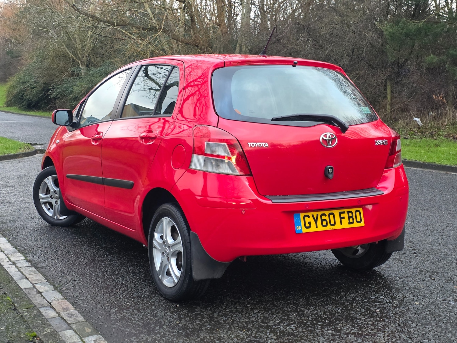 Used Toyota Yaris 2010 for sale - 77564354: Photo 24