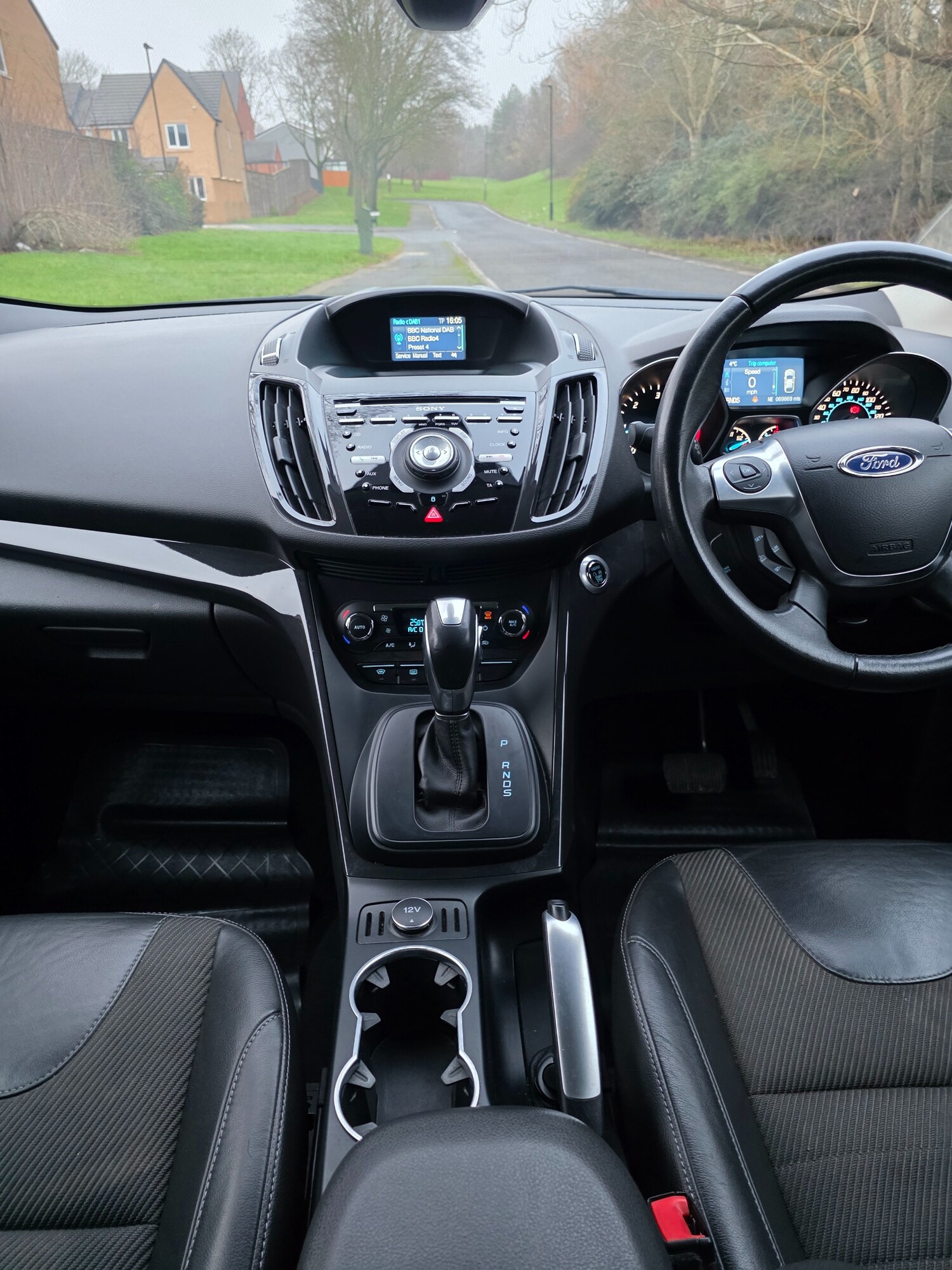 Used Ford Kuga 2015 for sale - 77370894: Photo 19