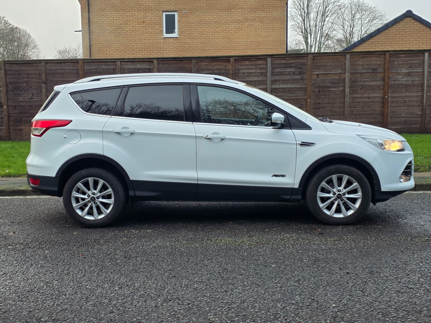 Used Ford Kuga 2015 for sale - 77370894: Photo 29