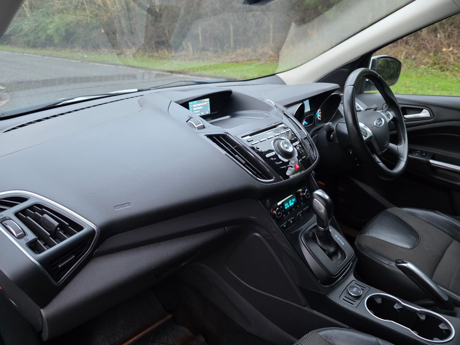 Used Ford Kuga 2015 for sale - 77370894: Photo 35