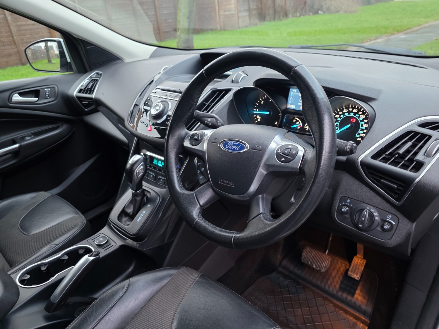 Used Ford Kuga 2015 for sale - 77370894: Photo 9