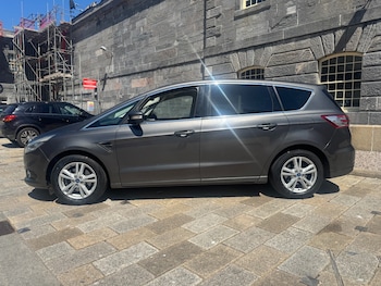 Used Ford S-Max 2016 for sale - 75262080: Photo