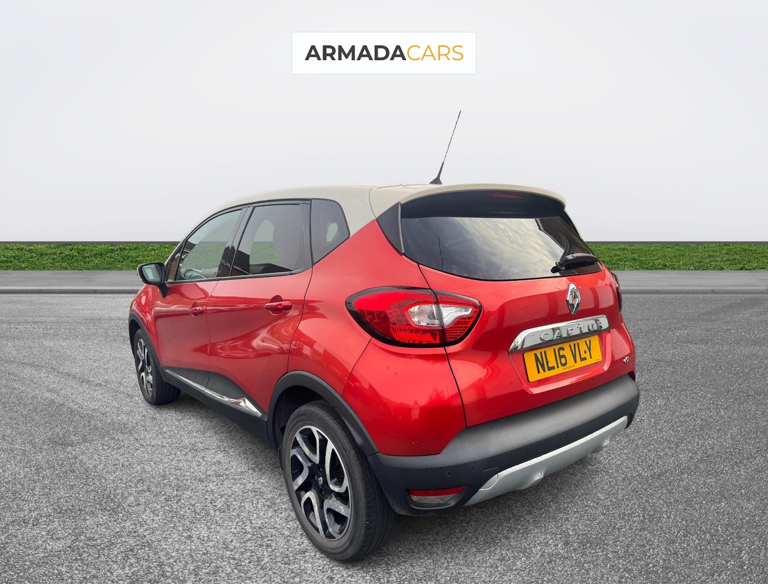 Used Renault Captur 2016 for sale - 77742949: Photo 4