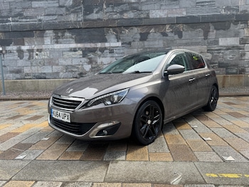 Peugeot - 308