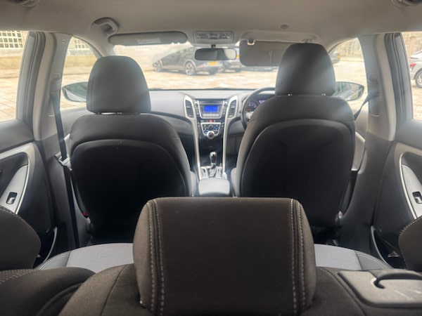 Used Hyundai i30 2014 for sale - 76130310: Photo 11
