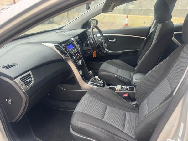 Used Hyundai i30 2014 for sale - 76130310: Photo 18