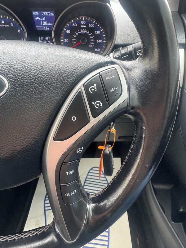 Used Hyundai i30 2014 for sale - 76130310: Photo 23