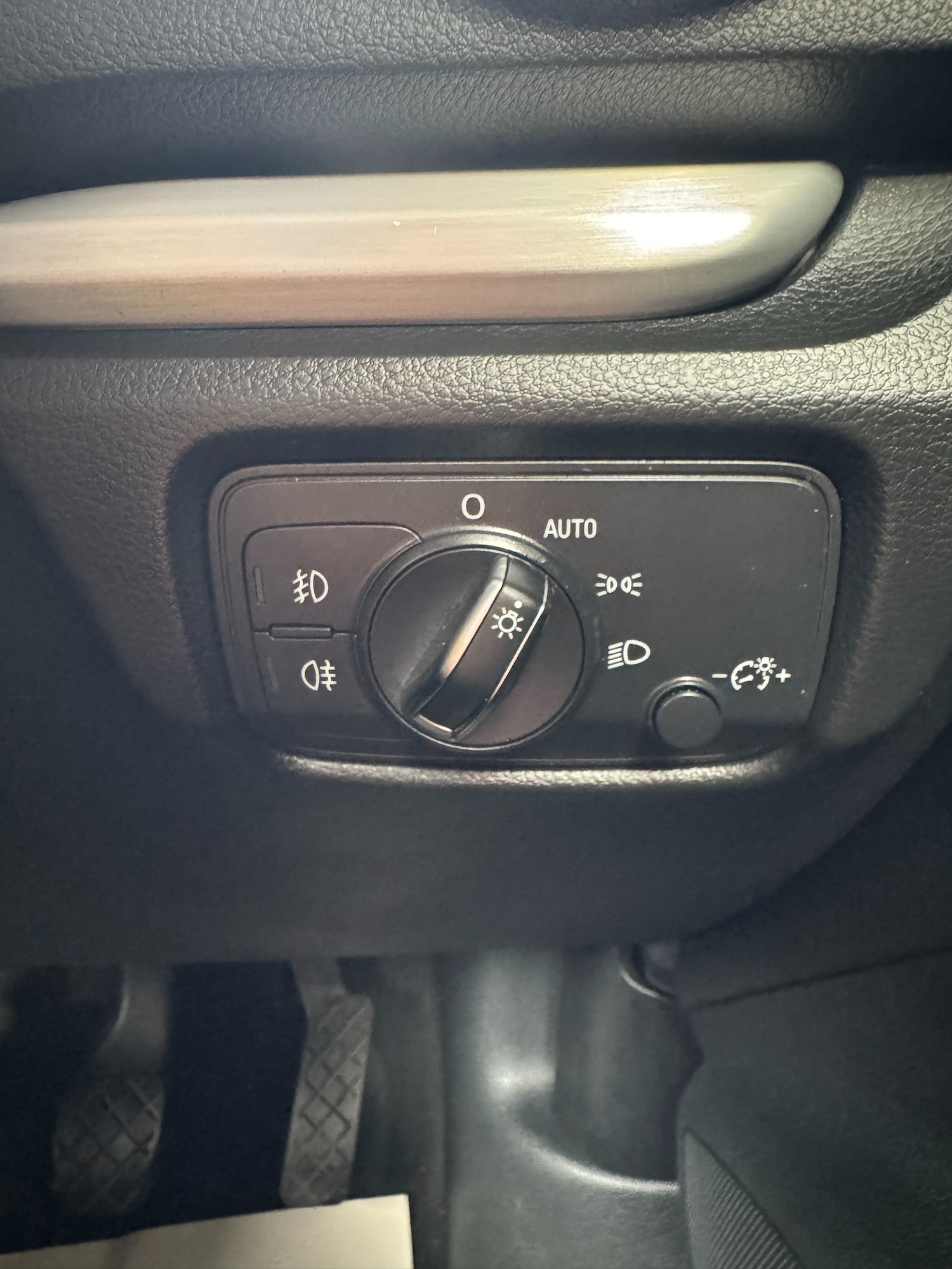 Used Audi A3 2015 for sale - 77196147: Photo 22