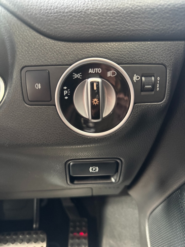 Used Mercedes-Benz GLA 2015 for sale - 76205785: Photo 29