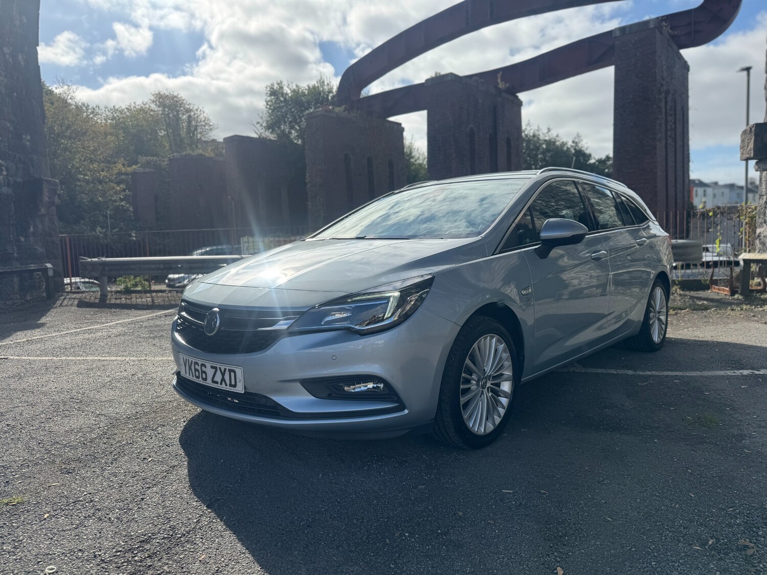 Used Vauxhall Astra 2016 for sale - 76219365: Photo 3