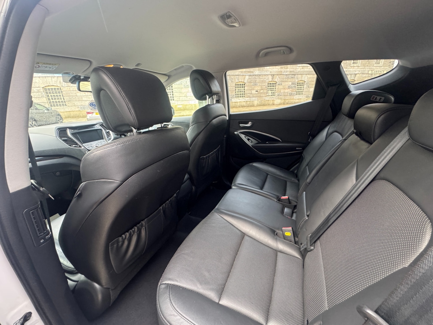 Used Hyundai Santa Fe 2015 for sale - 77731091: Photo 20