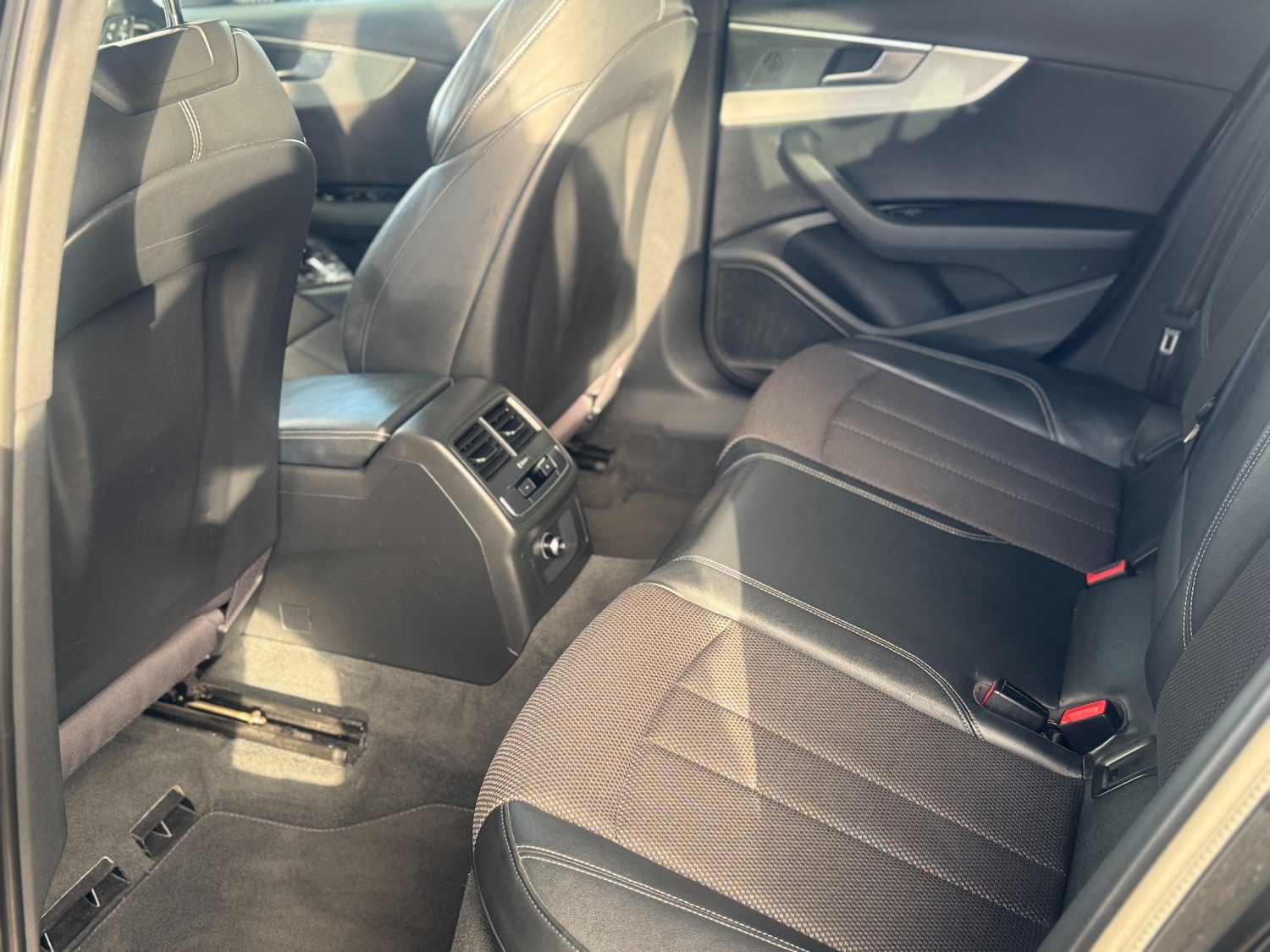 Used Audi A4 2016 for sale - 76705723: Photo 15