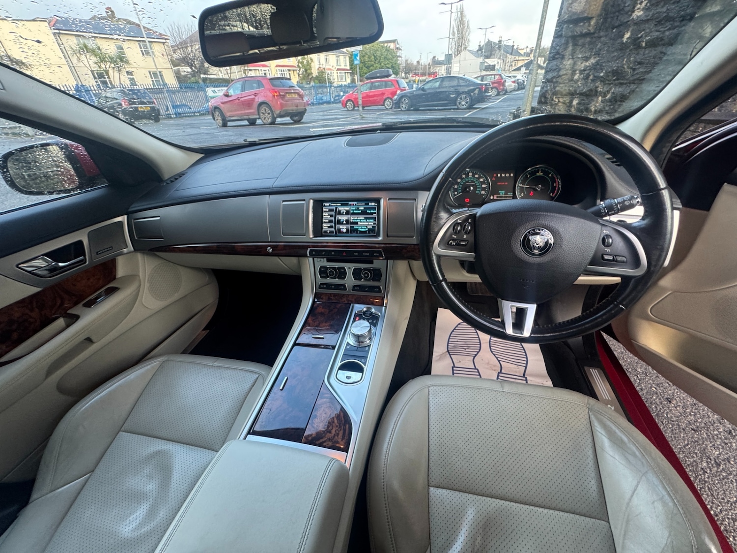 Used Jaguar XF 2014 for sale - 77273975: Photo 10