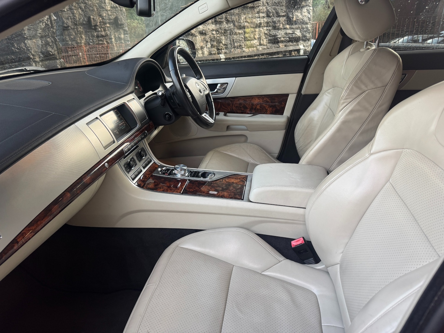 Used Jaguar XF 2014 for sale - 77273975: Photo 19