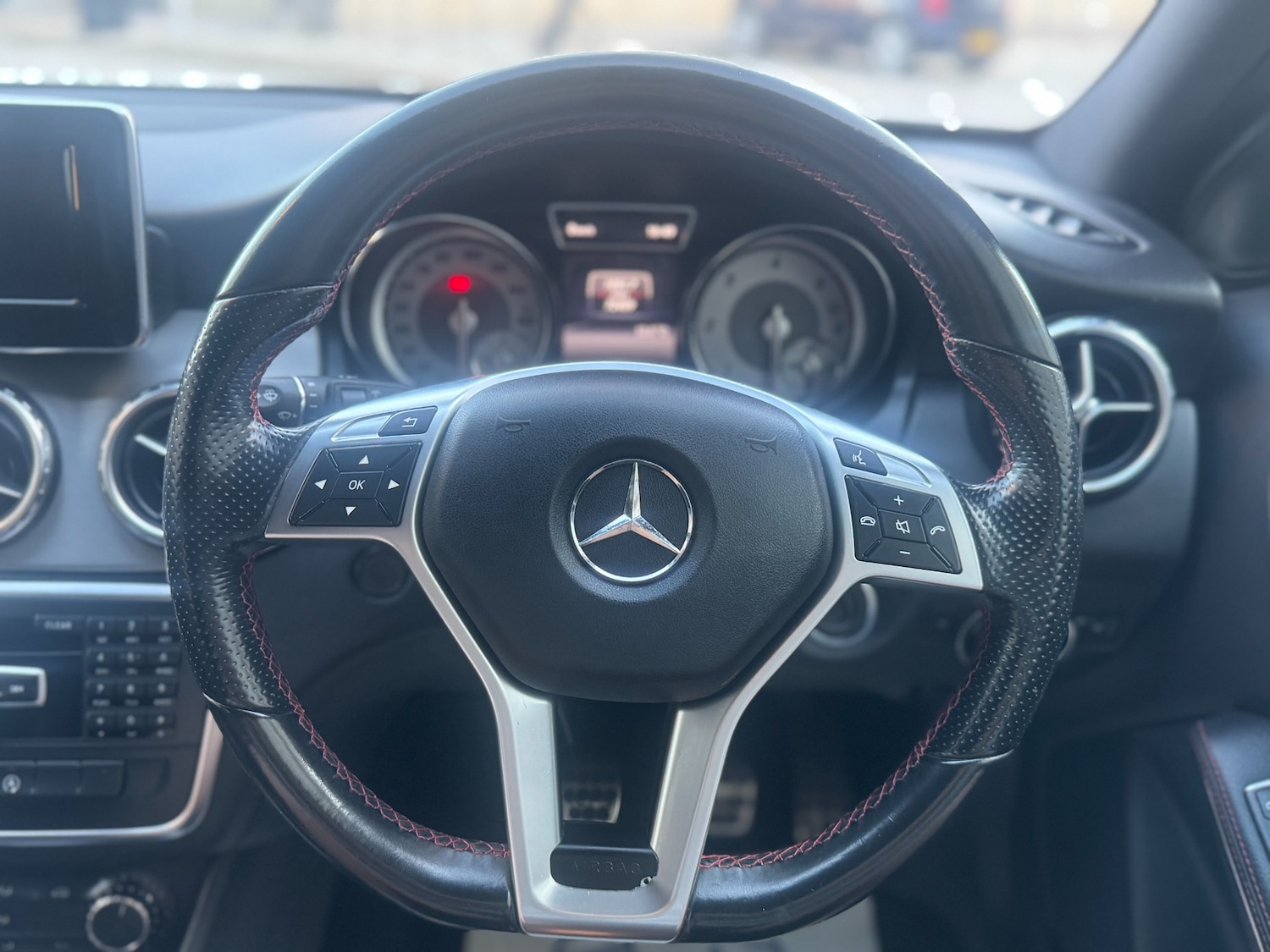 Used Mercedes-Benz GLA 2015 for sale - 76414024: Photo 10