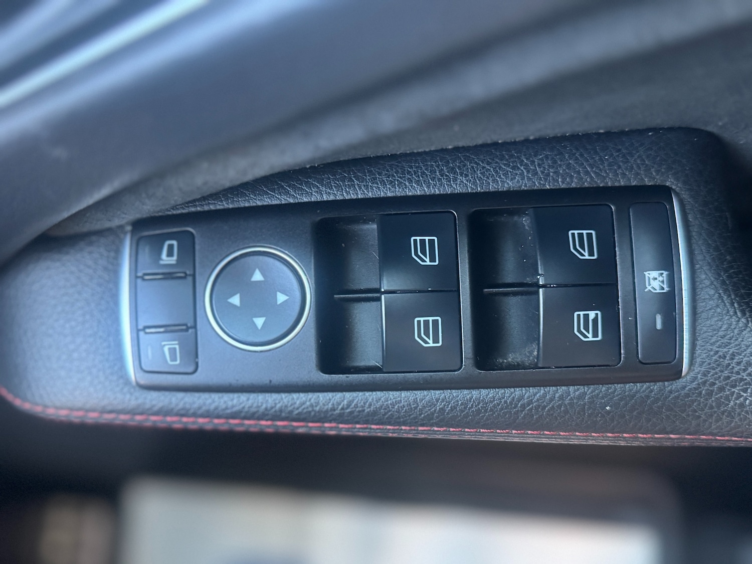 Used Mercedes-Benz GLA 2015 for sale - 76414024: Photo 15