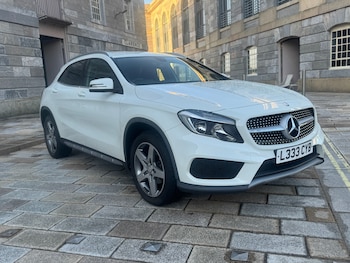 Mercedes-Benz - GLA