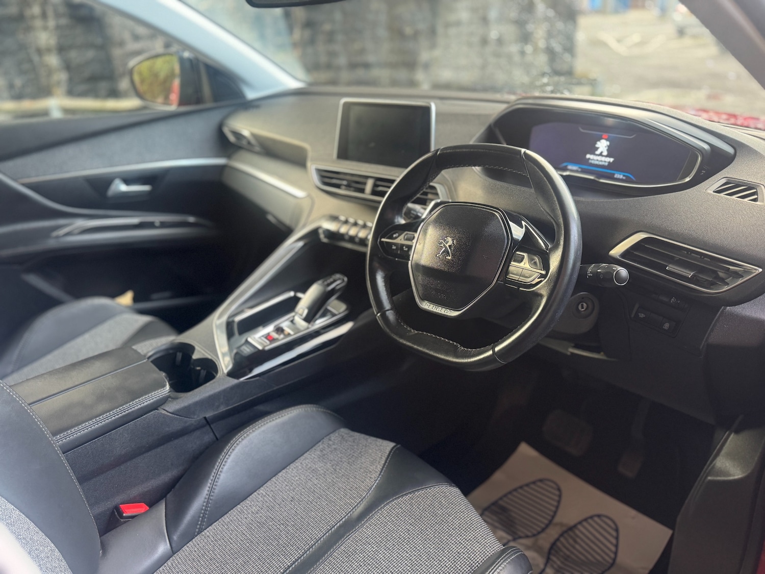 Used Peugeot 3008 2017 for sale - 76816986: Photo 11