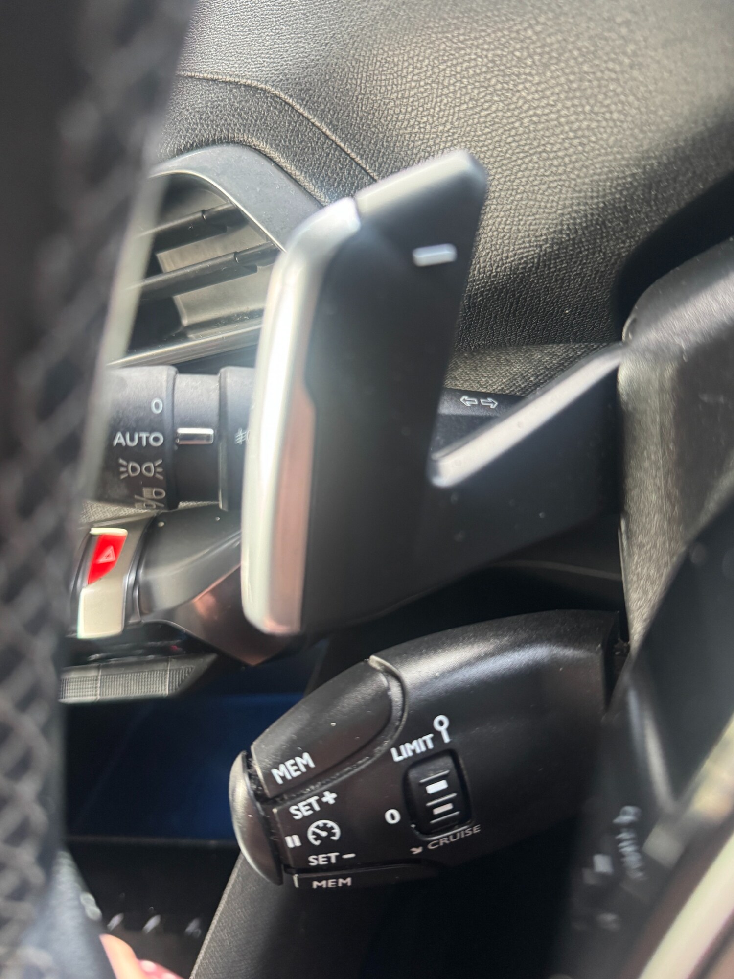 Used Peugeot 3008 2017 for sale - 76816986: Photo 34