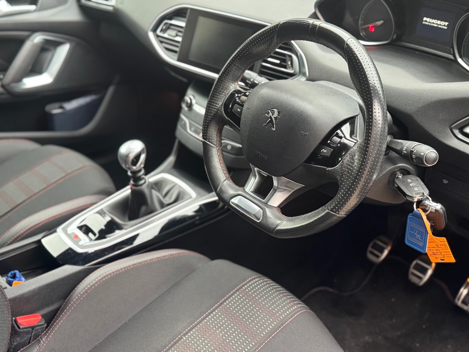 Used Peugeot 308 2016 for sale - 76580329: Photo 14